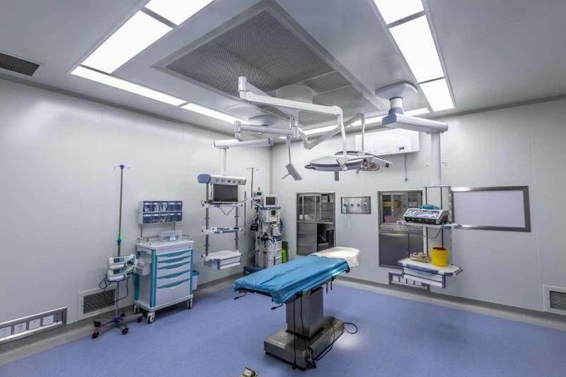 Maintenance of laminar flow purification operating room